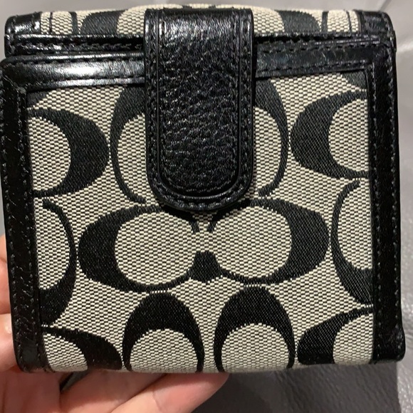 Coach Monogram Handbag & Wallet - Picture 11 of 15